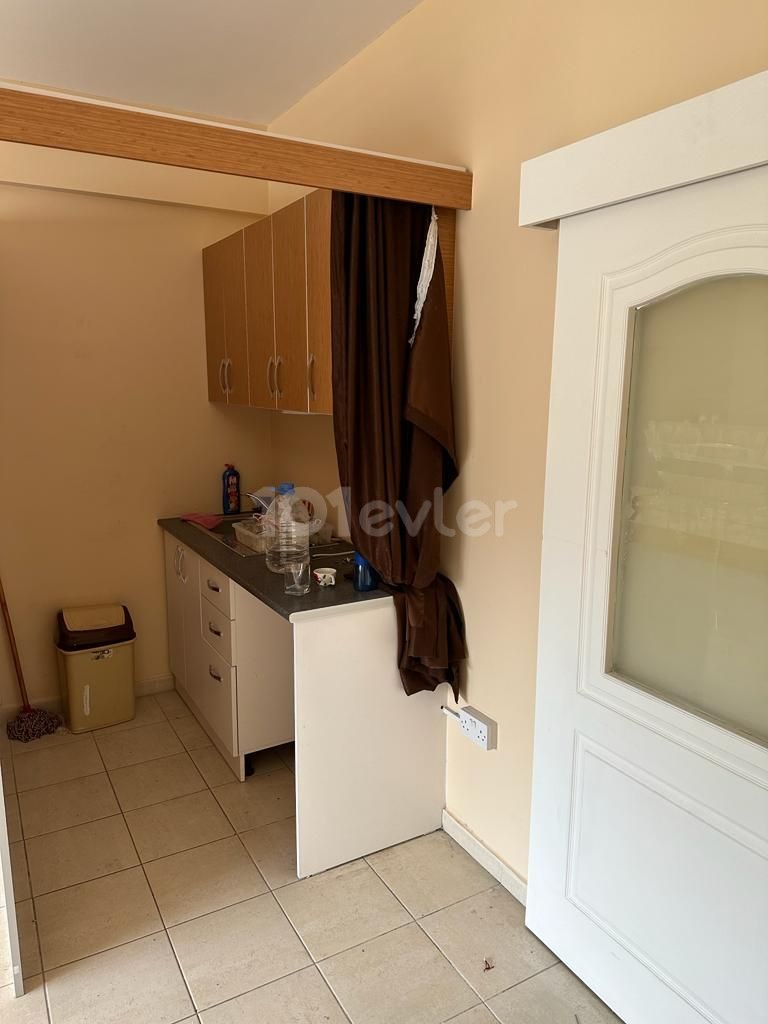 Girne Merkezde  2+1 Kiralık Daire ( Karakum Molto Karşısı)