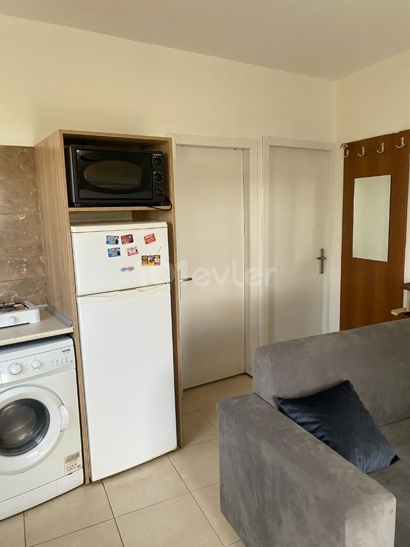 1+1 FLAT FOR RENT (GÖNYELİ)