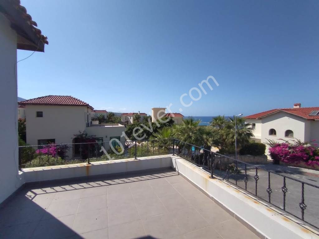 4 Bedroom Villa with Sea Views - Fully Furnished Key Ready To Move In