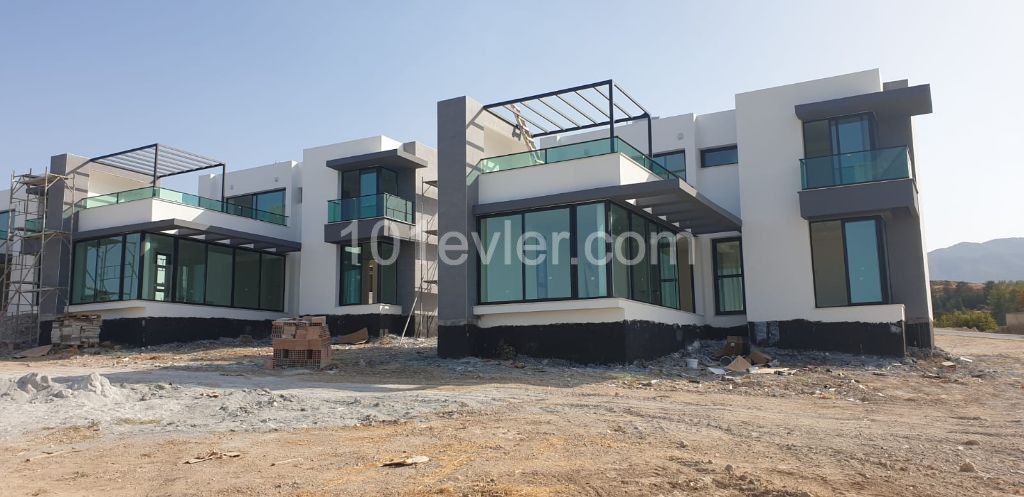 Modern Design 3 Bedroom Villa 3+1 with Infinity Swimming Pool