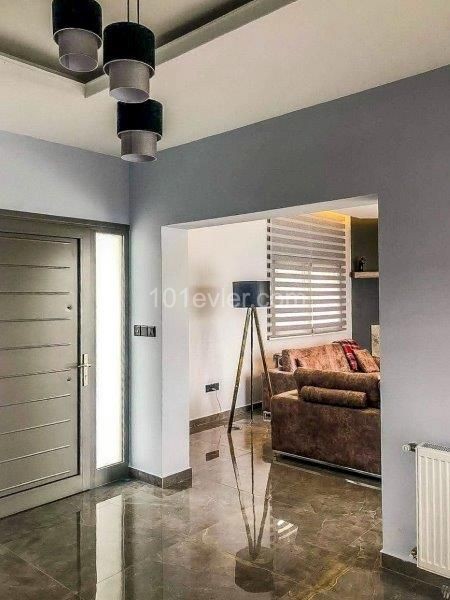 3 Yatak Odalı Modern Villa Çatalköy ** 