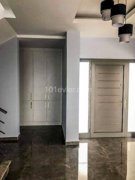 3 Yatak Odalı Modern Villa Çatalköy ** 