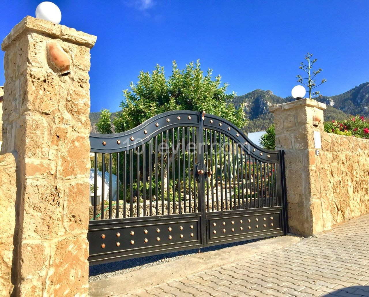 Satılık Villa-Esentepe, Girne