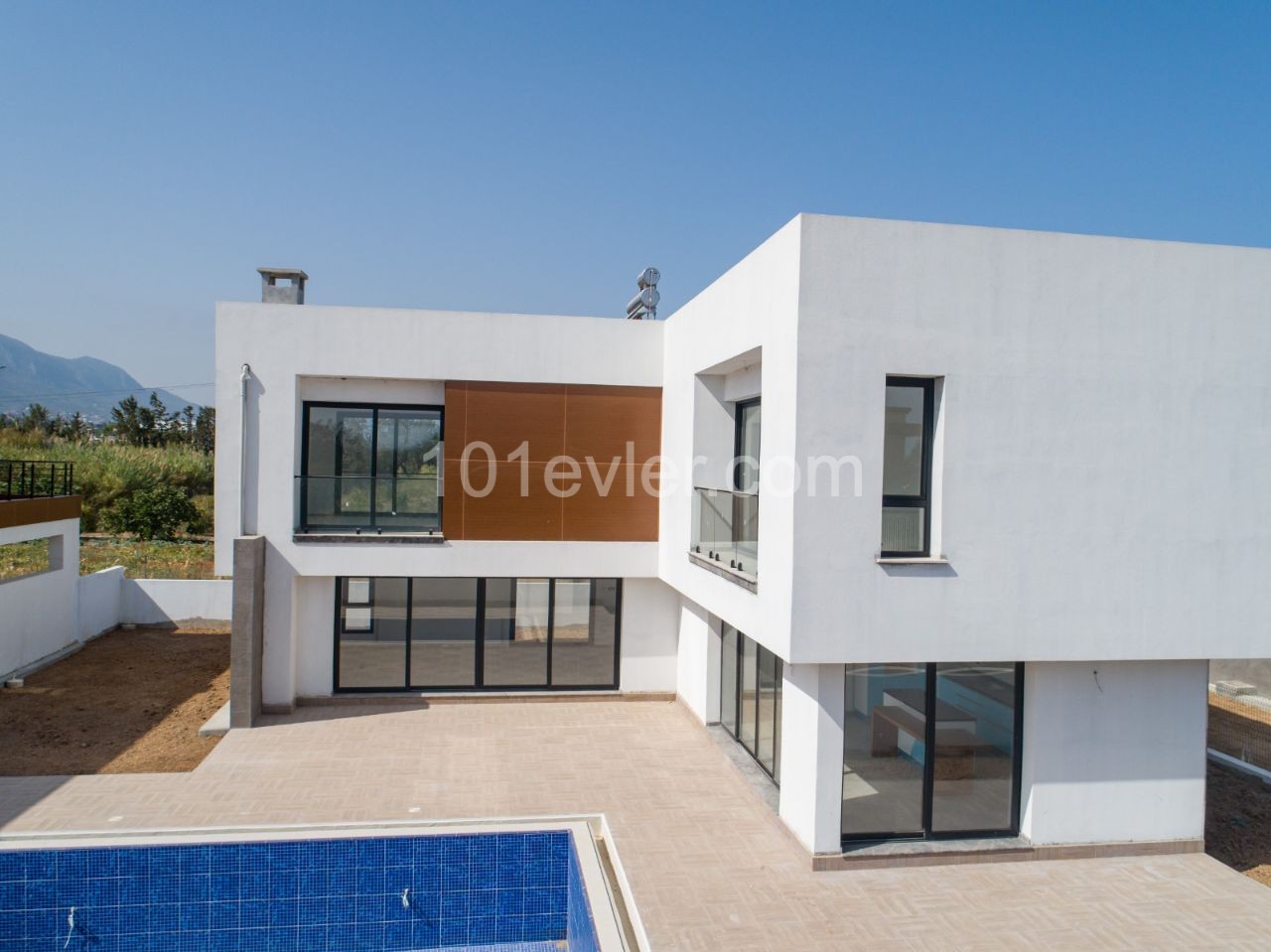 Modern Design 3 Bedroom Villa just metres from the beach