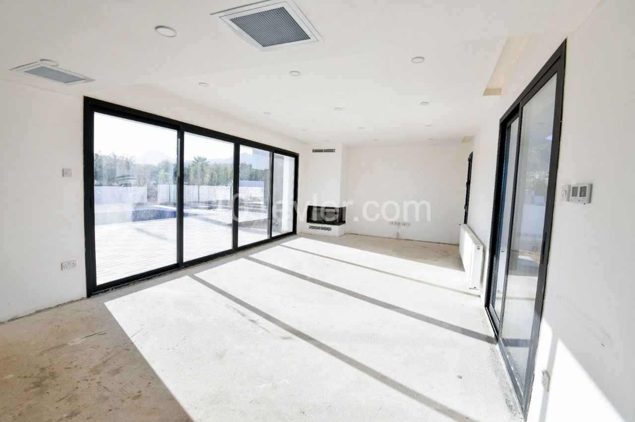 Modern Design 3 Bedroom Villa just metres from the beach