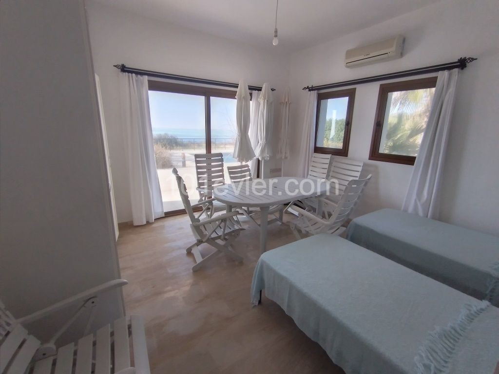 Frontline 4 Bed Villa With Sea And Sunset Views