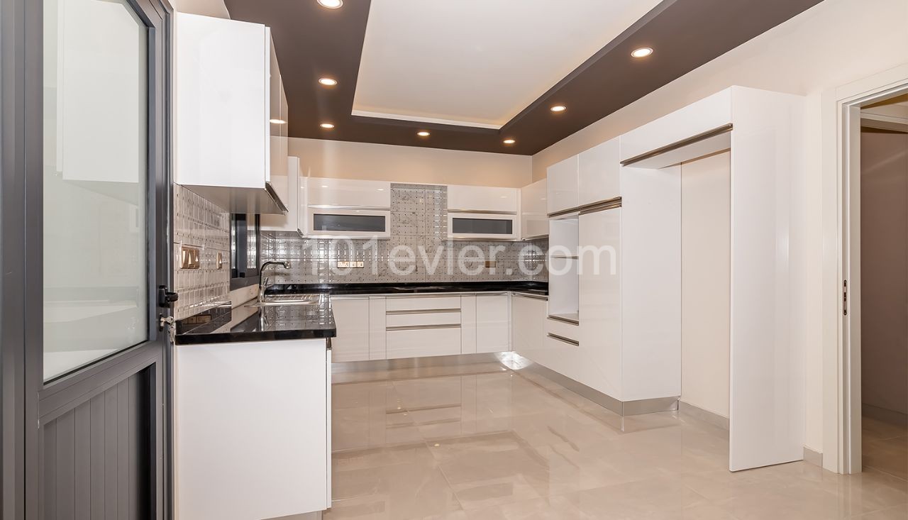 BRAND NEW READY 4 bedroom Villa in Catalkoy