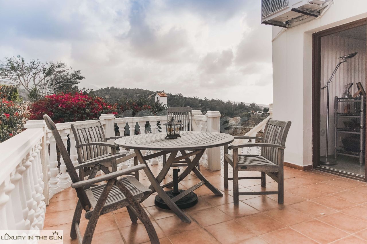 Luxury Sea & Mountain View 3 Bedroom Villa With 12x6 Private Pool On An Exclusive Boutique Site