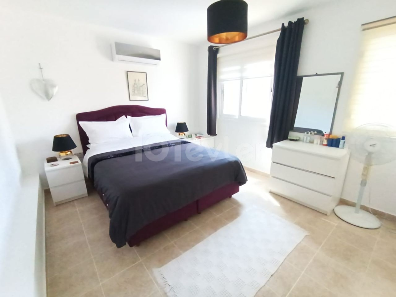 Amazing Refurbished 2 Bed Garden Apartment Fully Furnished