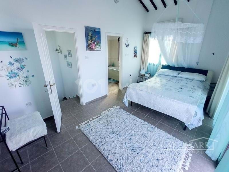 3 bedroom villa with beautiful sea views + partly furnished + 2 communal swimming pools + walking distance to the beach