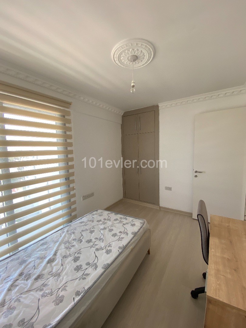 GİRNE MERKEZDE 2+1 LÜKS PENTHOUSE 