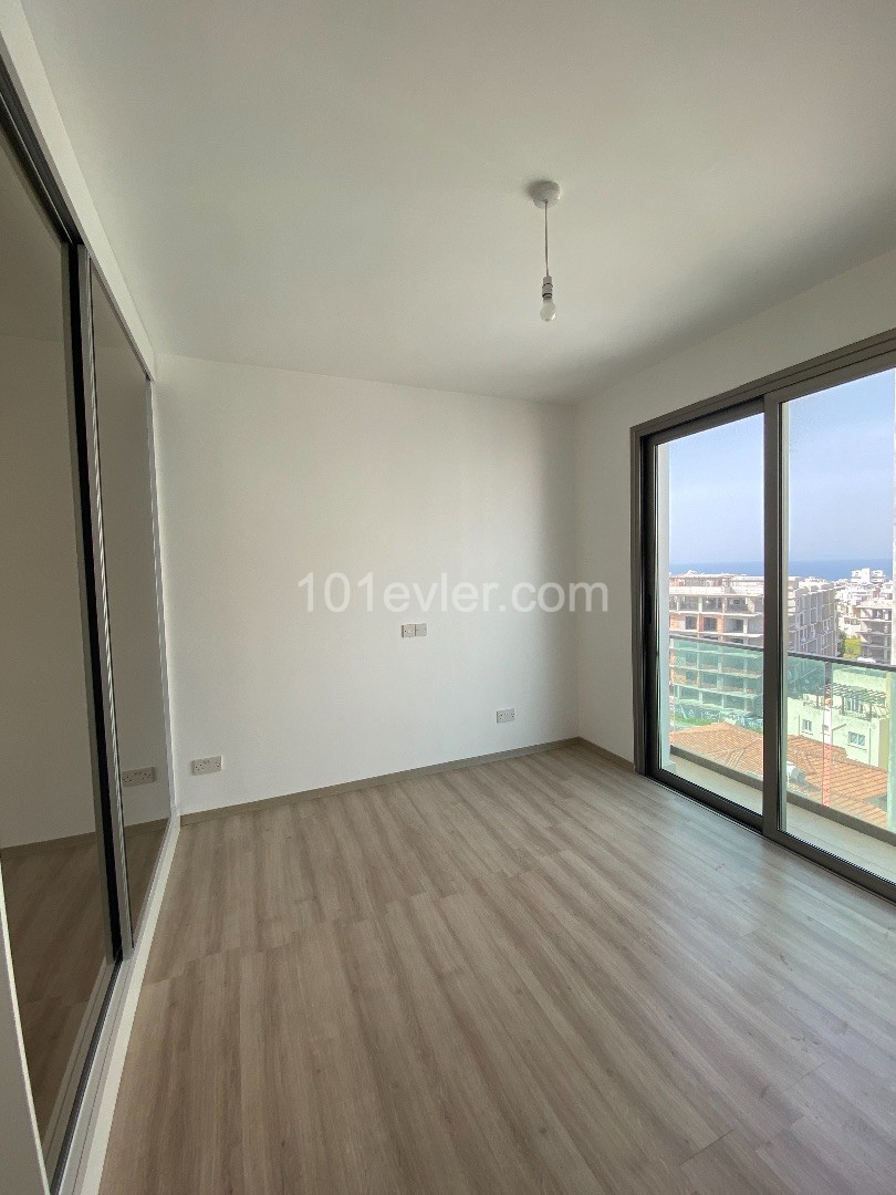 YEŞİLLİKLER İÇİNDE SIFIR EŞYALI 3+1 DAĞ VE DENİZ MANZARALI PENTHOUSE 