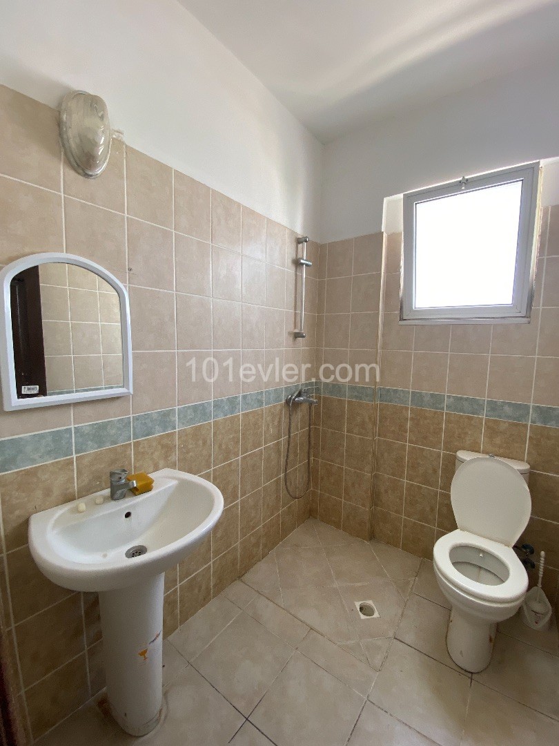 2+1, 3+1 FLATS FOR SALE CLOSE TO LEFKE AMERICAN UNIVERSITY 