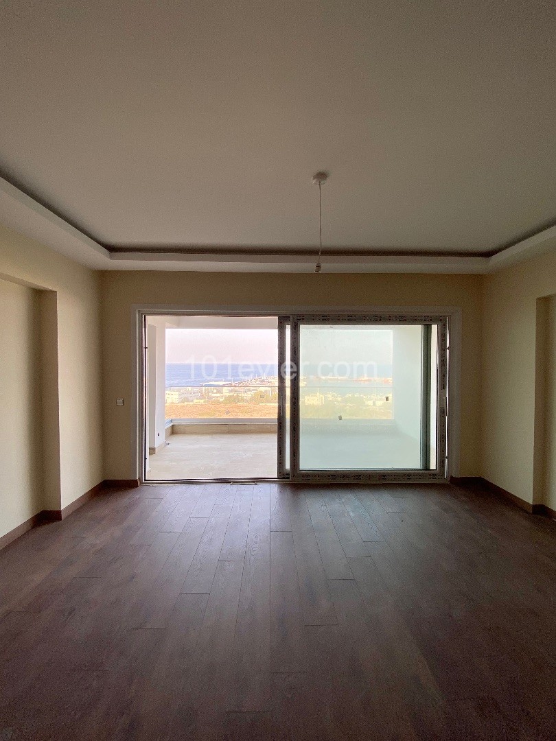 SPECIAL 3+1 FLAT OFFERING YOU THE BEST SEA VIEW ! ✔️TURKISH DEED 