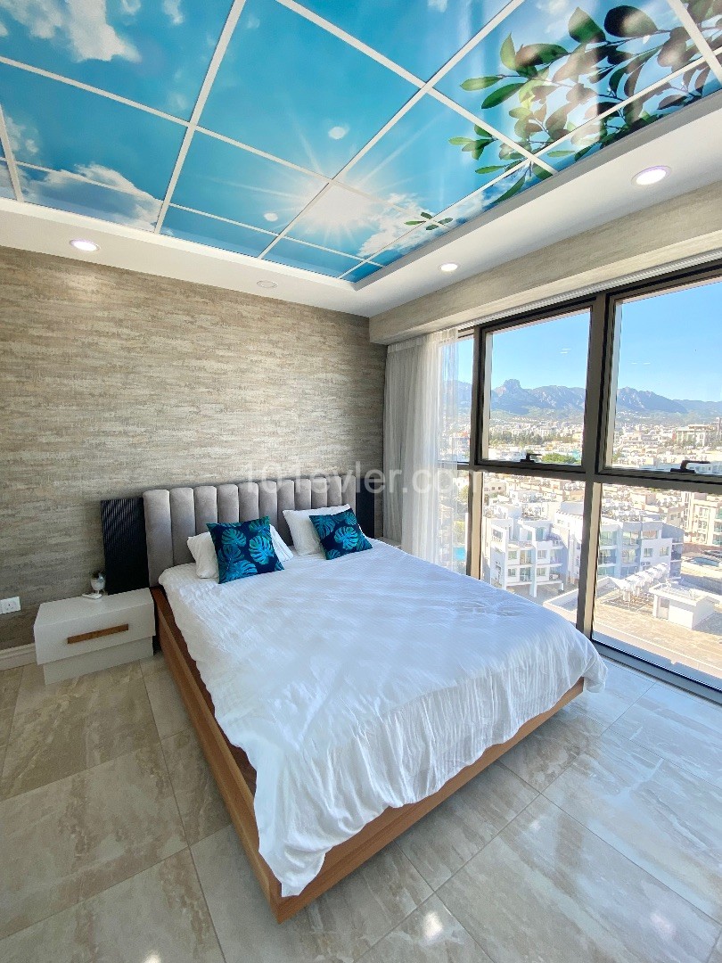 ULTRA LUXURIOUS PENTHOUSE WITH PRIVATE POOL AT NEW HARBOUR 