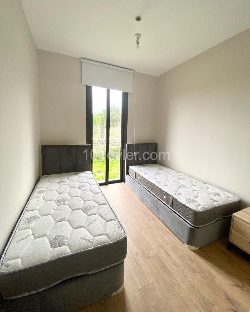 2+1 LUXURIOUS FLAT WITH GARDEN