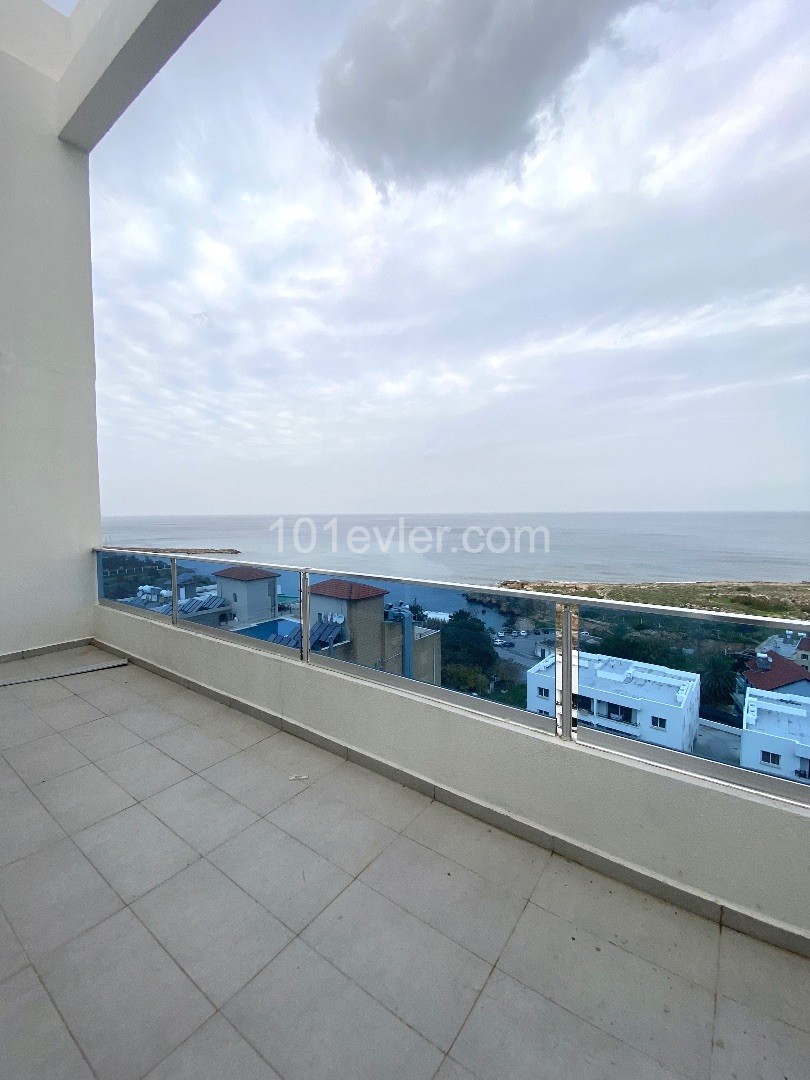 3+2 LUXURIOUS PENTHOUSE WITH FULL SEA AND MOUNTAIN VIEW 