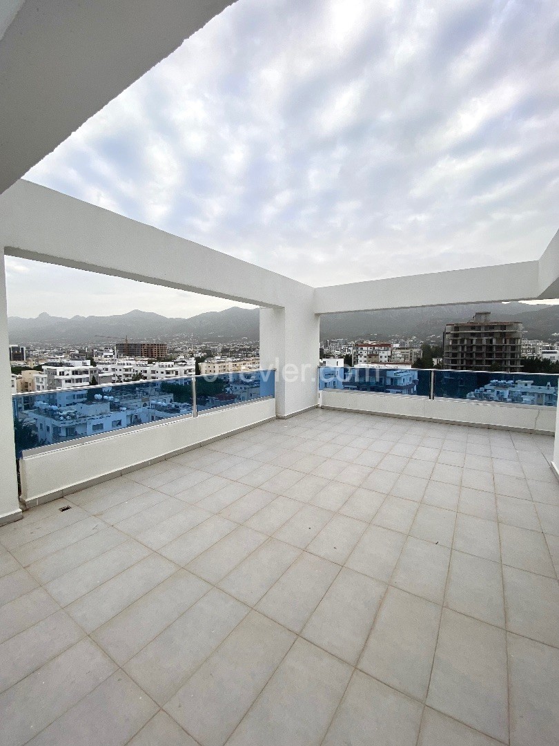 3+2 LUXURIOUS PENTHOUSE WITH FULL SEA AND MOUNTAIN VIEW 