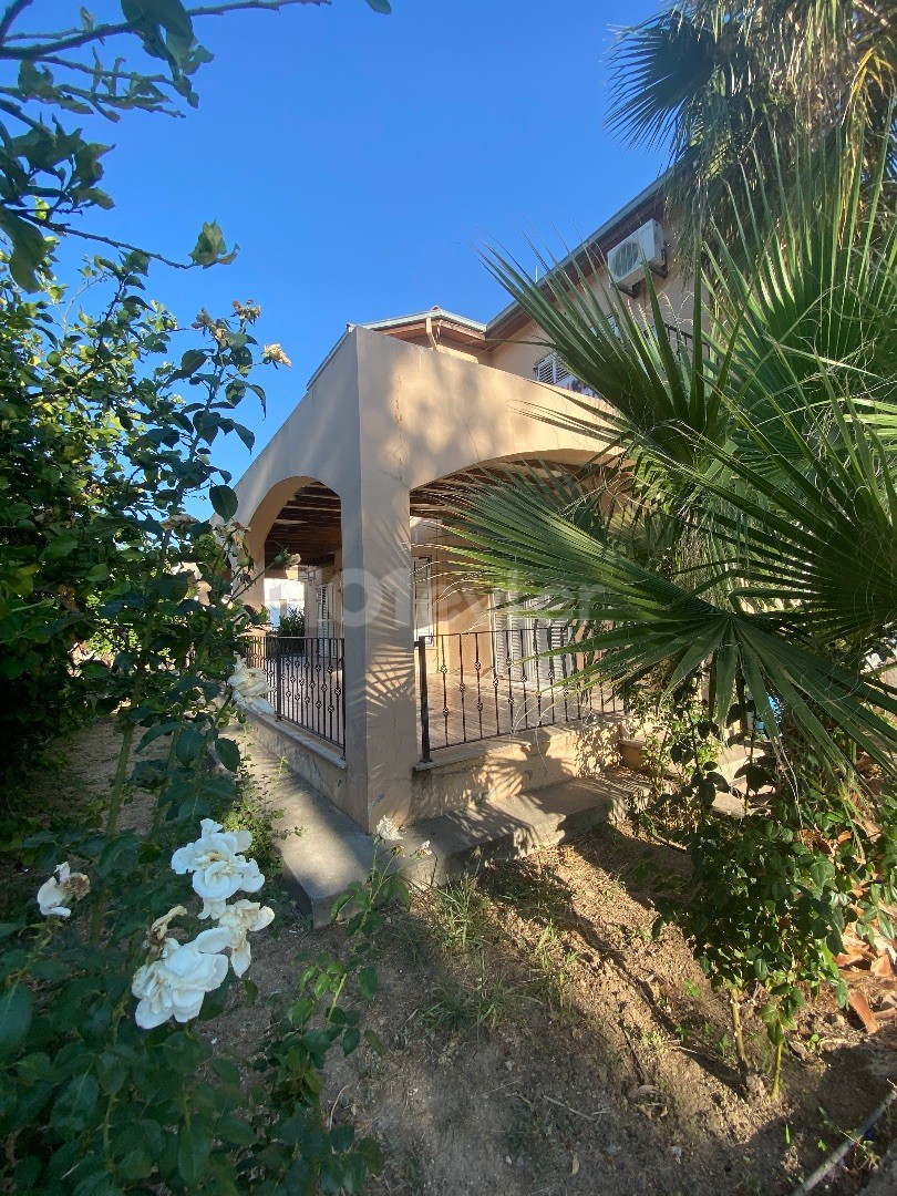 VILLA FOR RENT WITH PRIVATE POOL AND GARDEN