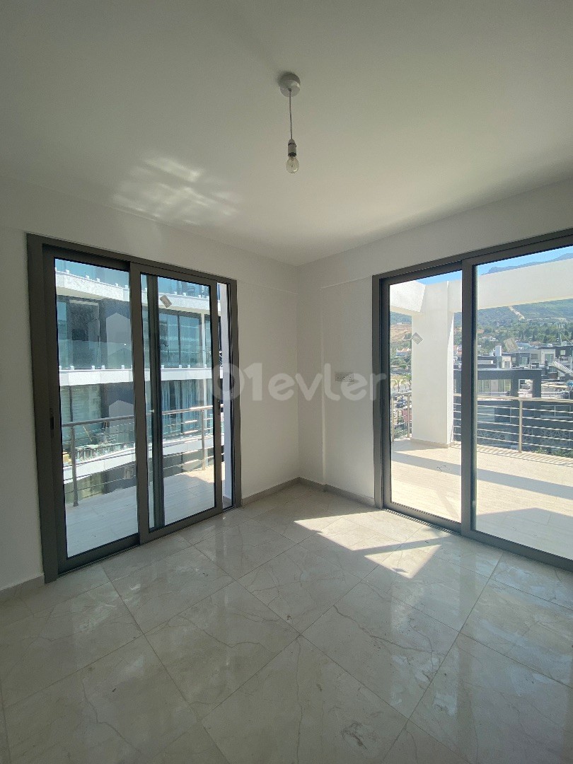 KİRALANDI❗️PENTHOUSE WITH SEA AND MOUNTAIN VIEW CLOSE TO GYMNASIUM FITNESS 