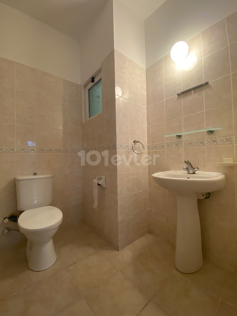 3+1 FLAT FOR SALE WITH GARDEN WITH WALKING DISTANCE TO MACCARA SHOP