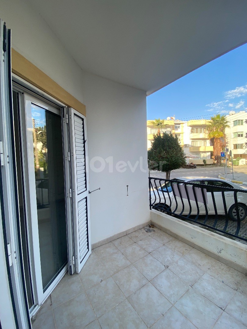 3+1 FLAT FOR SALE WITH GARDEN WITH WALKING DISTANCE TO MACCARA SHOP