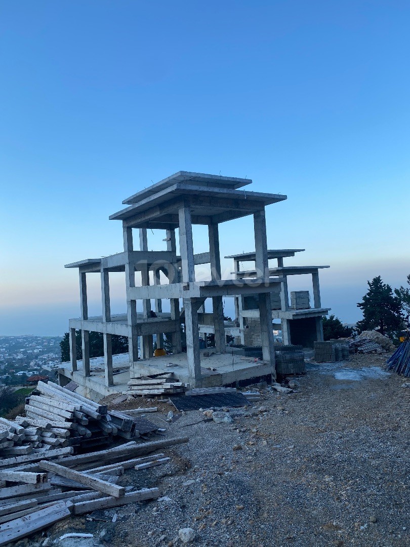 MEER- UND BERGBLICK AUF JEDER ETAGE! IN UNSEREM SPEZIALPROJEKT GIBT ES NUR 4 VILLEN, DIE SIE VOR ORT BESEHEN MÜSSEN. ❗️ FÜR LEBENSSTILSUCHER ❗️