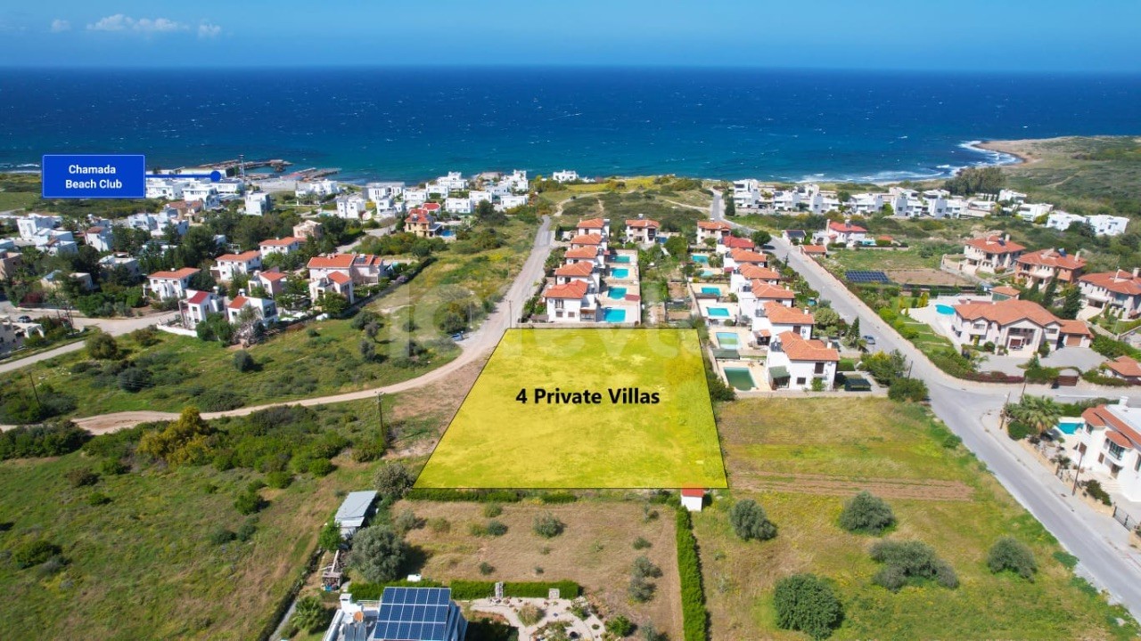 4 SPECIAL VILLAS WITH WALKING DISTANCE TO THE SEA