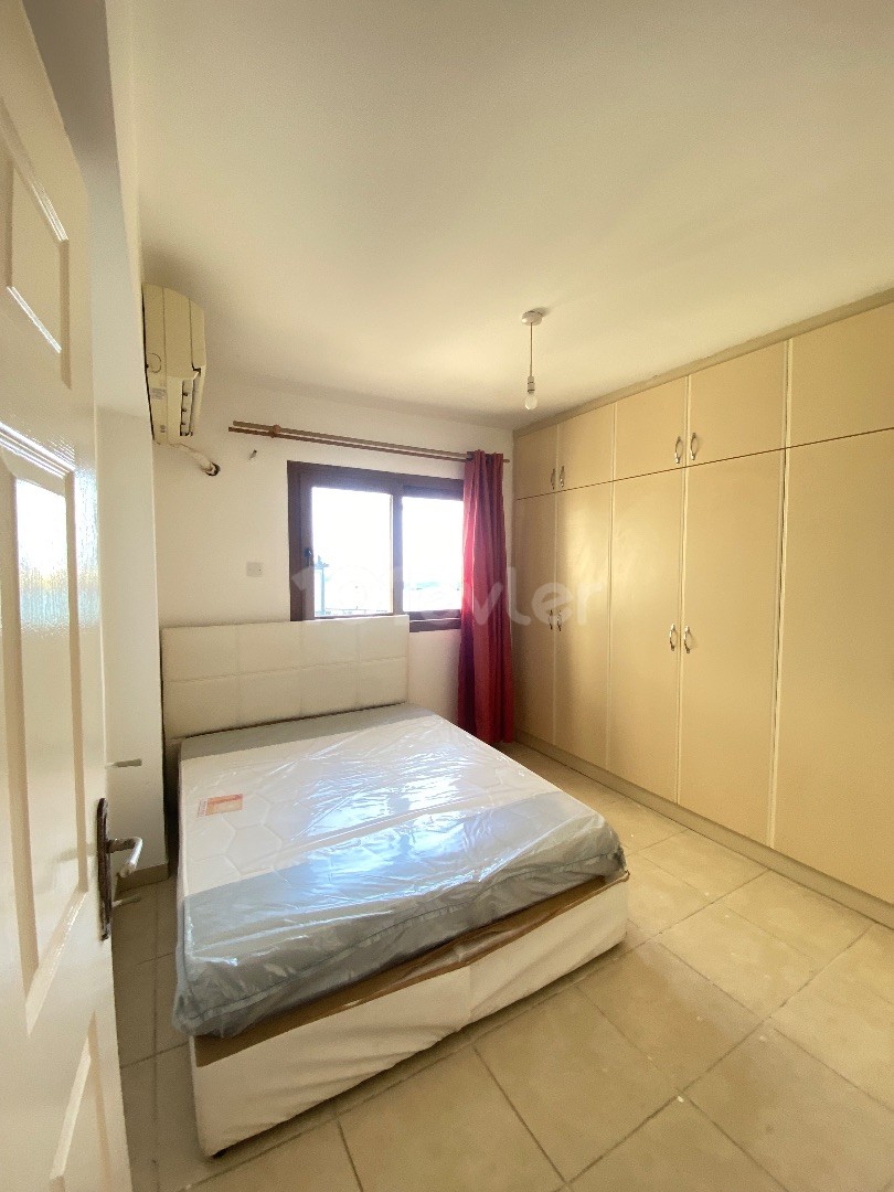 Furnished 3+1 in Karakum, close to Girne Univercity next to the sea ! tv will be bought