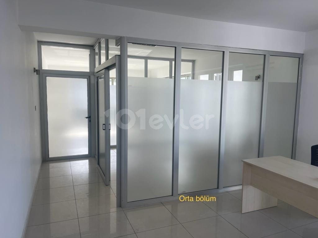 OFFICE TO LET IN GIRNE CENTER CLOSE TO TCHIBO