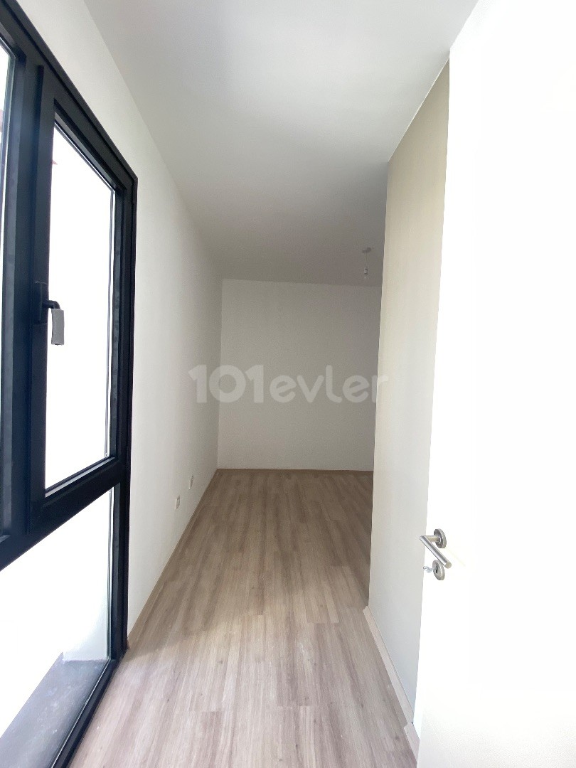 BRAND NEW 3+1 FLAT CLOSE TO CAFE PASCUCCI