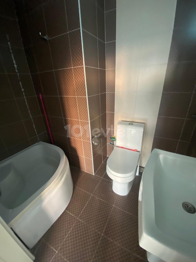 3+1 WOHNUNG MIT EN-SUITE IN KASHGARD