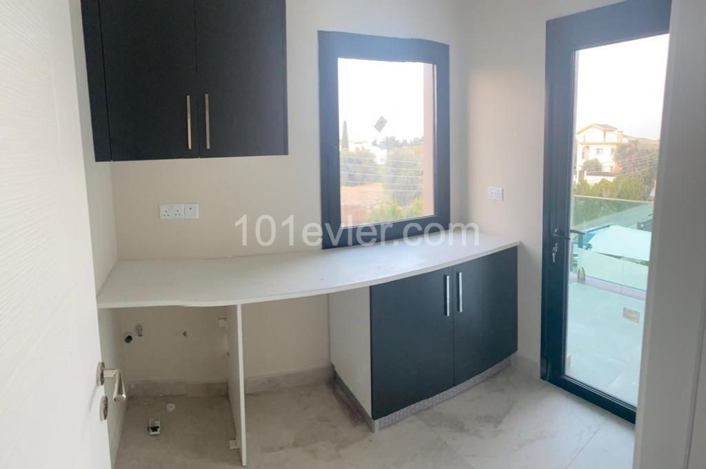 Villa For Sale in Çatalköy, Kyrenia