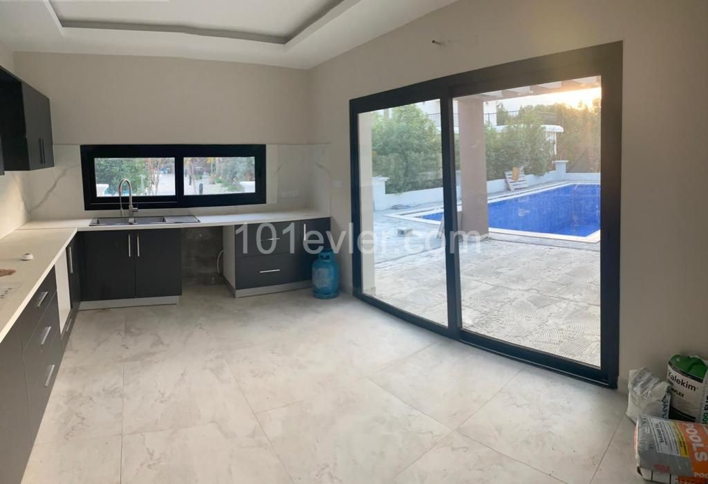 Villa For Sale in Çatalköy, Kyrenia