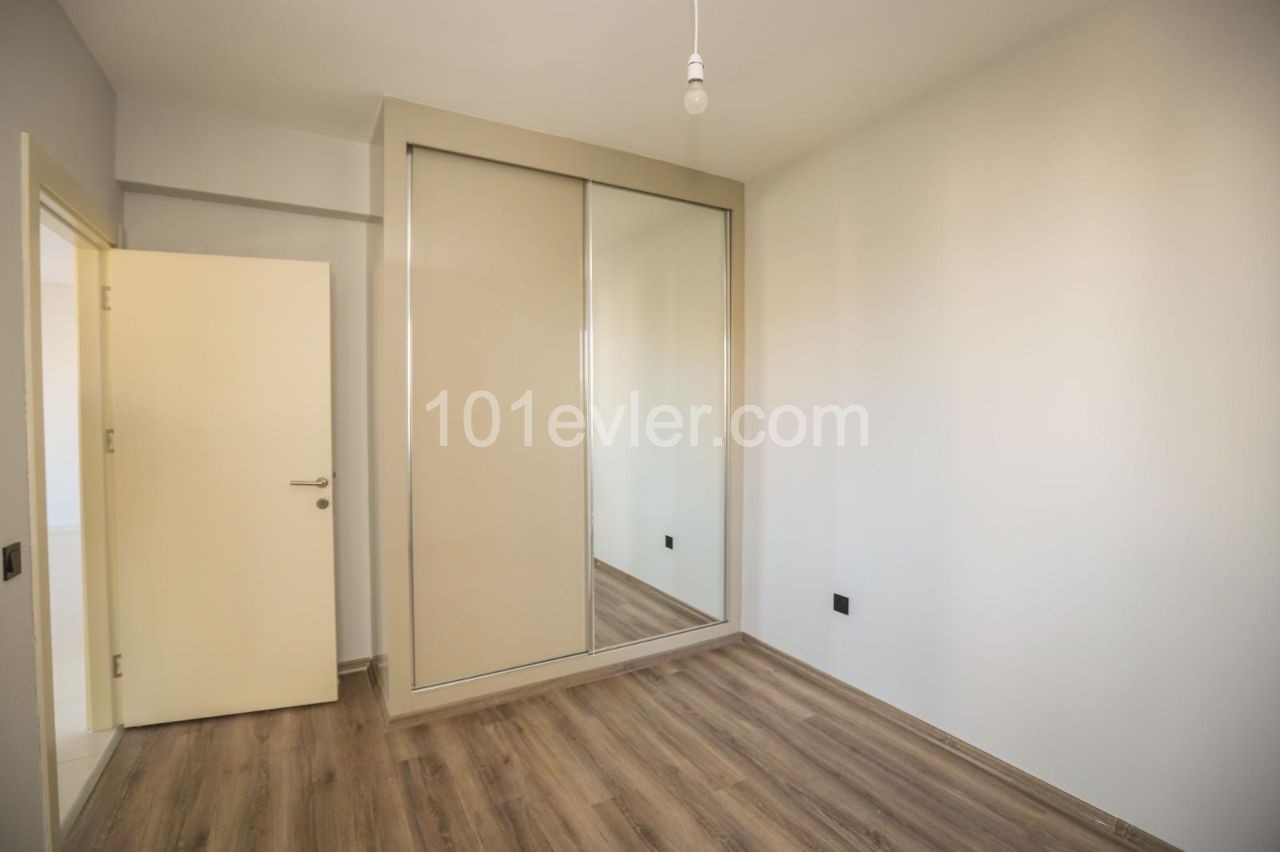 Flat For Sale in Aşağı Girne, Kyrenia