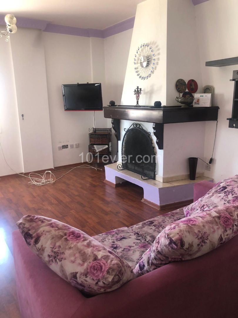 LEFKOŞA METEHAN'DA SATILIK EŞYALI DAİRE