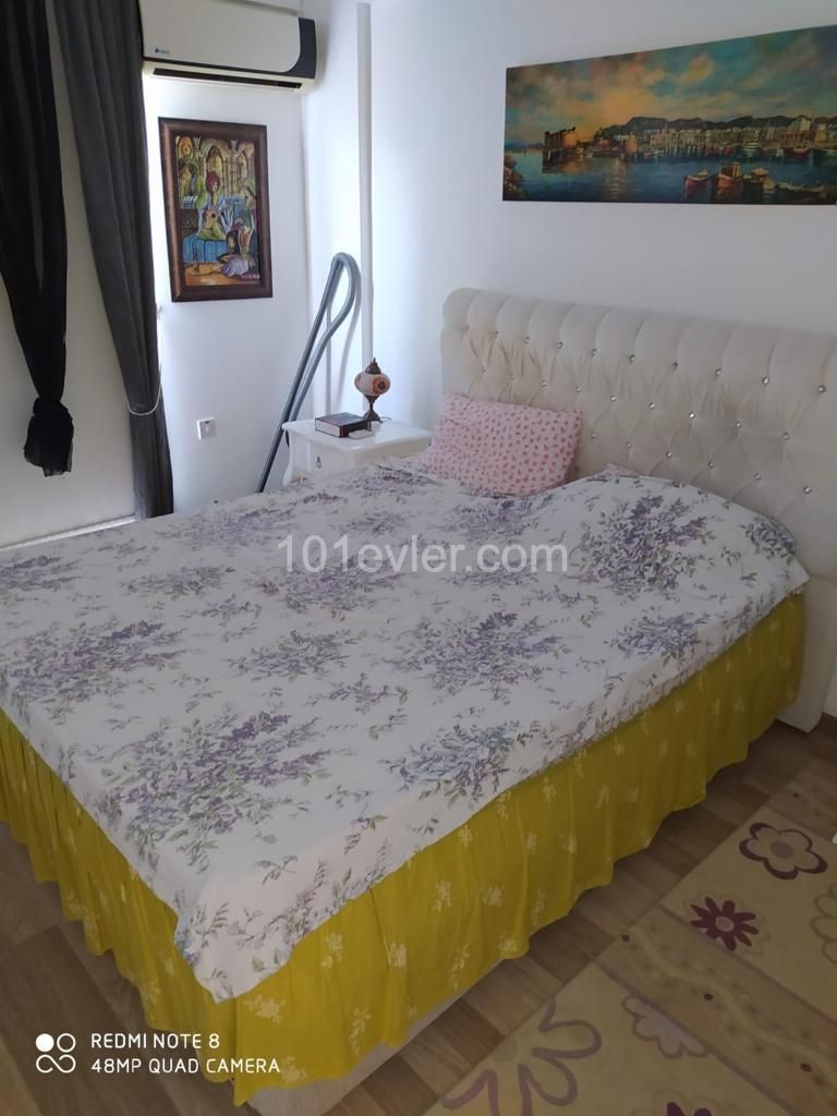 GİRNE/ALSANCAK'TA SATILIK 3+1 DAİRE