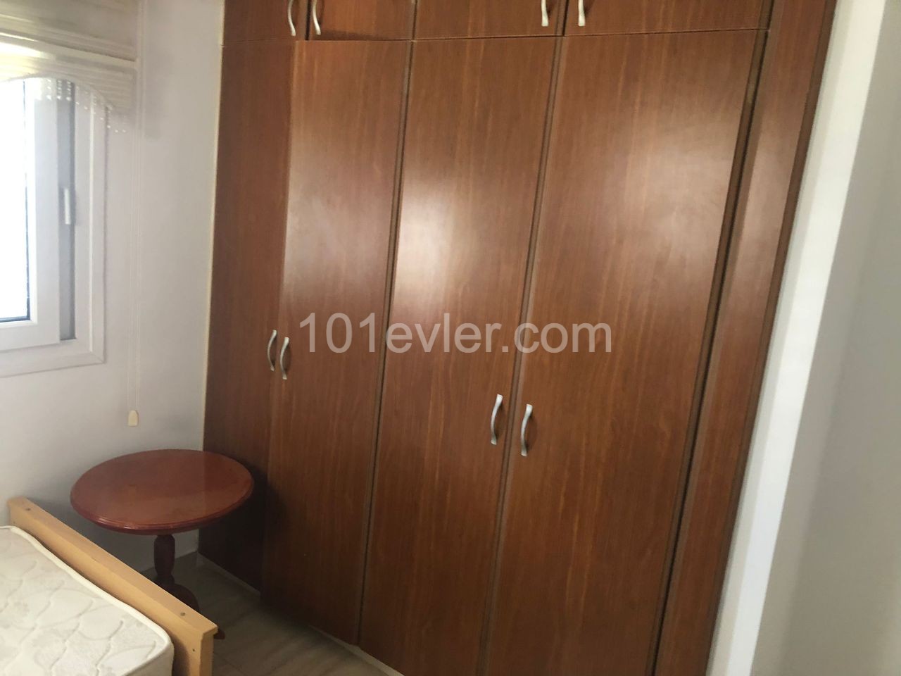 Flat To Rent in Aşağı Girne, Kyrenia