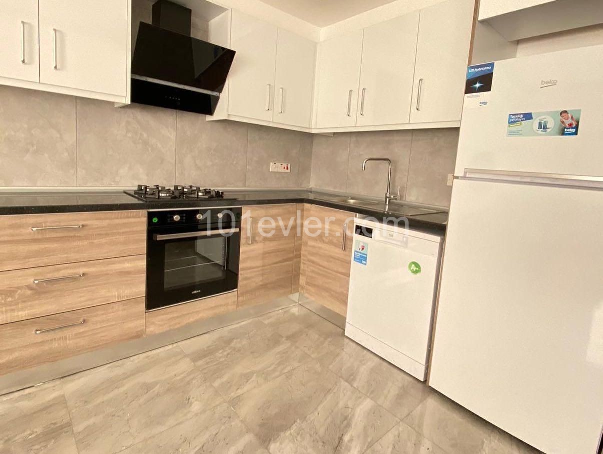 Flat To Rent in Aşağı Girne, Kyrenia