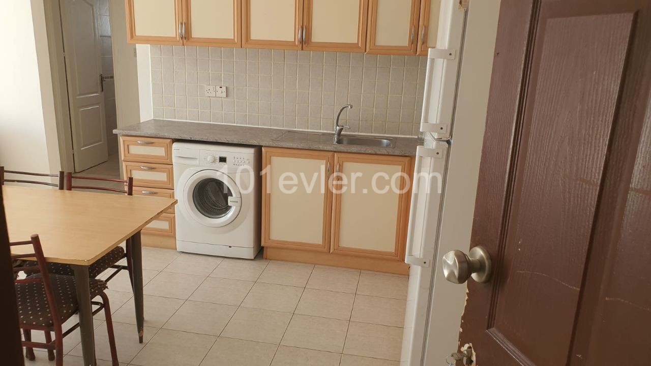 GİRNE MERKEZDE KİRALIK 2+1 EŞYALI DAİRE