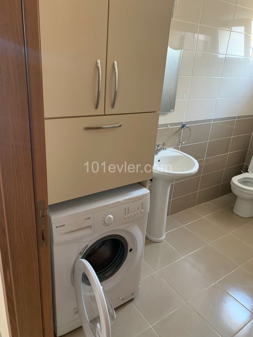 Flat To Rent in Zeytinlik, Kyrenia