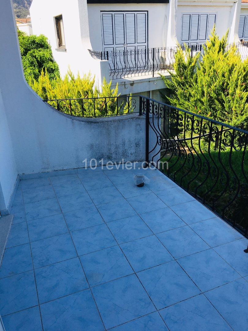 GİRNE/ALSANCAK'TA SATILIK BUNGALOW