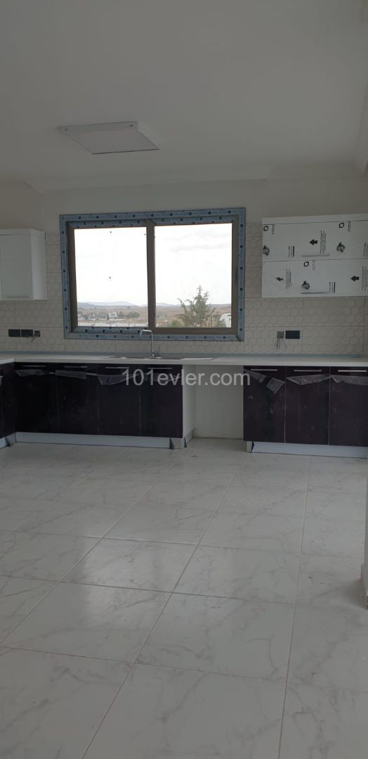 PENTHOUSE FOR SALE IN NICOSIA/MITREELI ** 