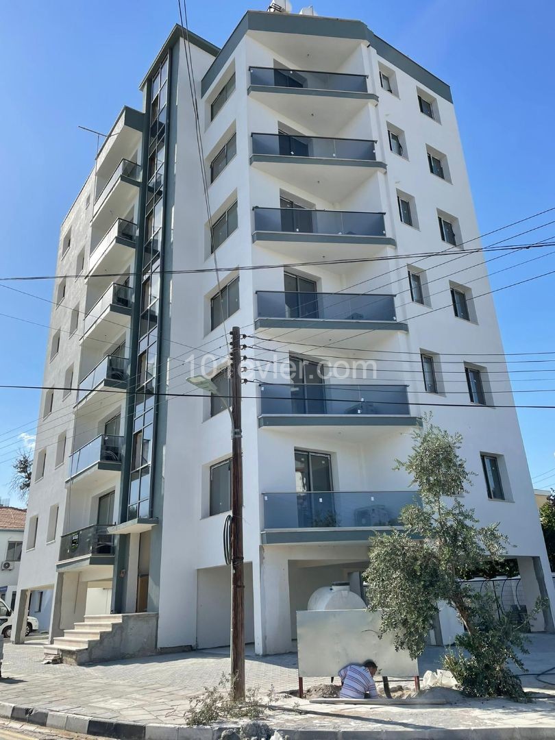 2+1 FLAT FOR SALE IN NICOSIA/YENISEHIR ** 