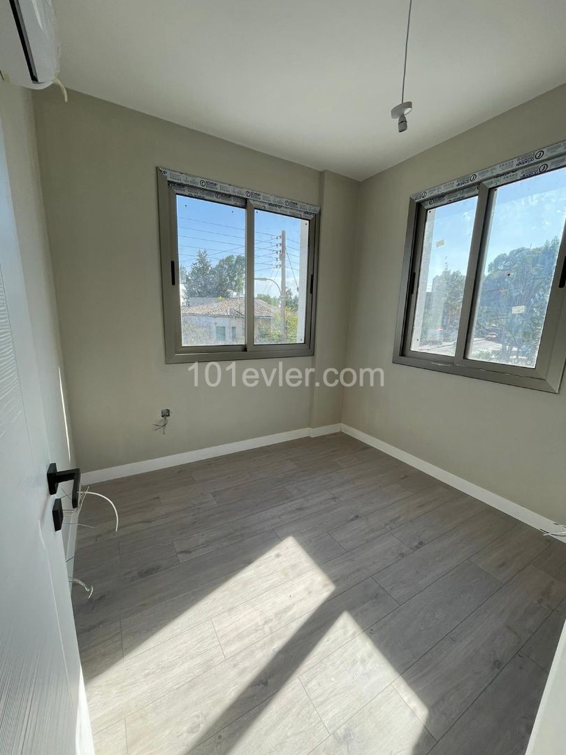 2+1 FLAT FOR SALE IN NICOSIA/YENISEHIR ** 