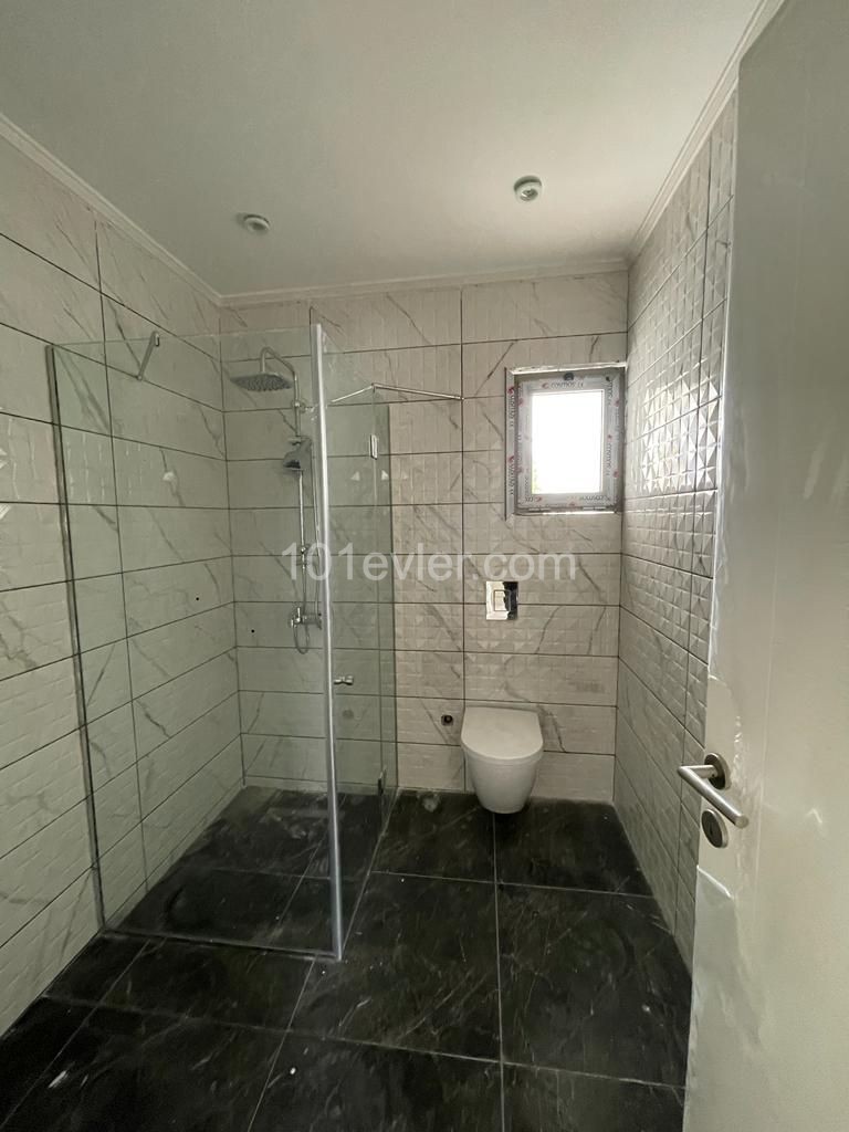 2+1 FLATS FOR SALE IN KYRENIA/ALSANCAK ** 