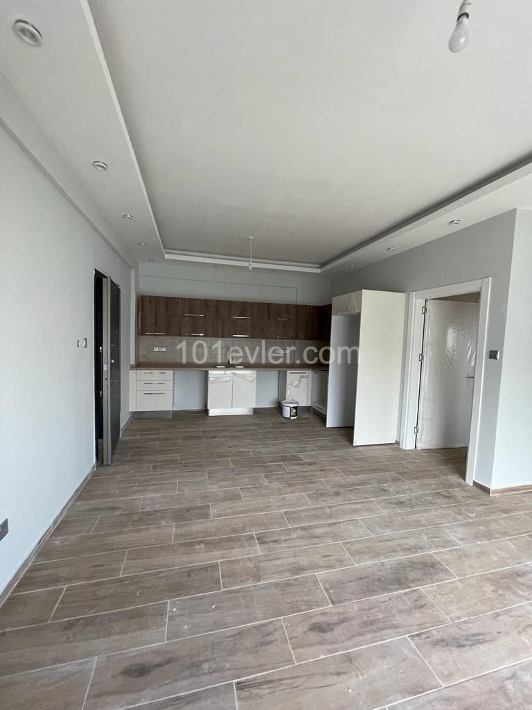 2+1 FLATS FOR SALE IN KYRENIA/ALSANCAK ** 