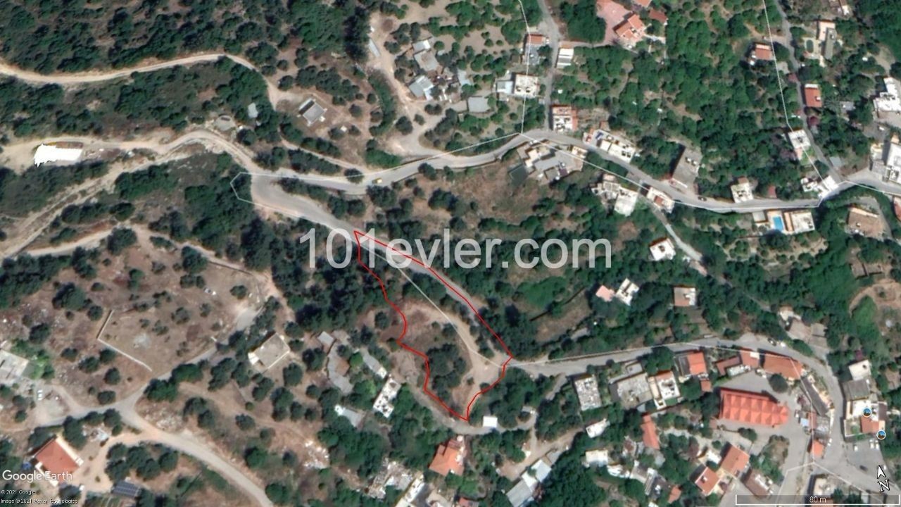 Residential Zoned Plot For Sale in Lapta, Kyrenia