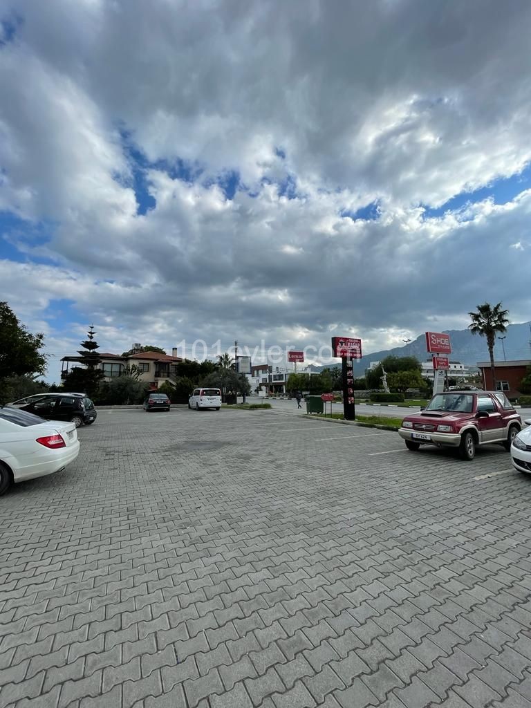 Shop To Rent in Alsancak, Kyrenia