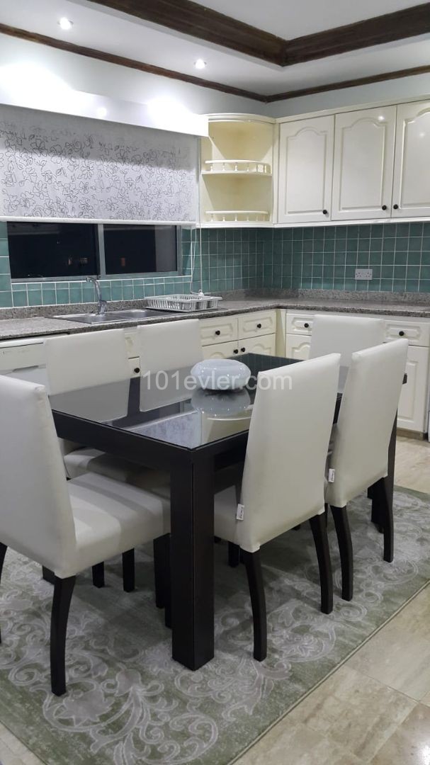 3+1 FLAT FOR SALE IN KYRENIA CENTER ** 